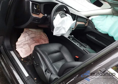 2023 Volvo Xc60 B5 Plus Bright Theme из США, поврежденный, VIN YV4L12RN6P1245102